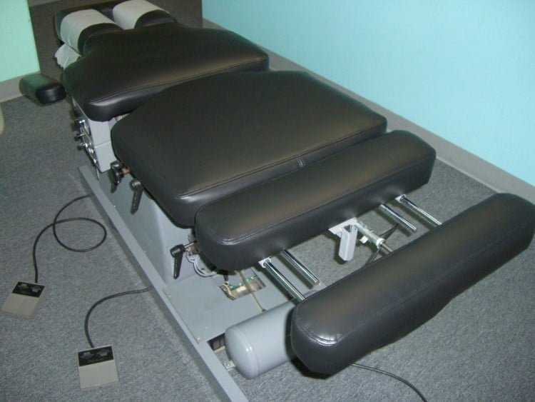 momentum medical chiropractic-table