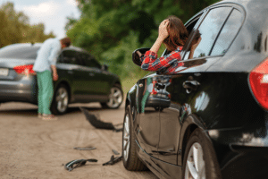 10 Signs You Need to See a Doctor for Your Car Accident Injury | Momentum Injury